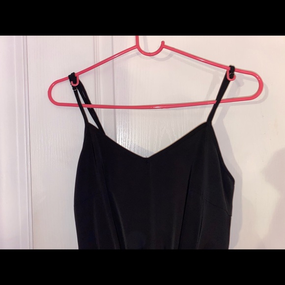 Simple Black Strap Jumpsuit - Picture 3 of 4